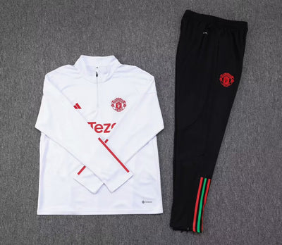 Manchester United 23/34